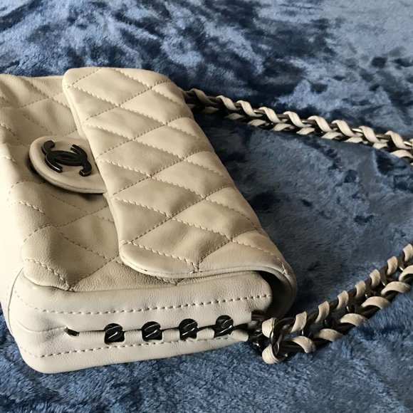 Chanel Bag Lambskin Quilted Rectangular Flap Franc - Picture 2 of 15